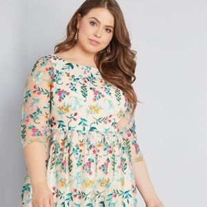*Holiday Dress* ModCloth Duly Dreamy Embroidered